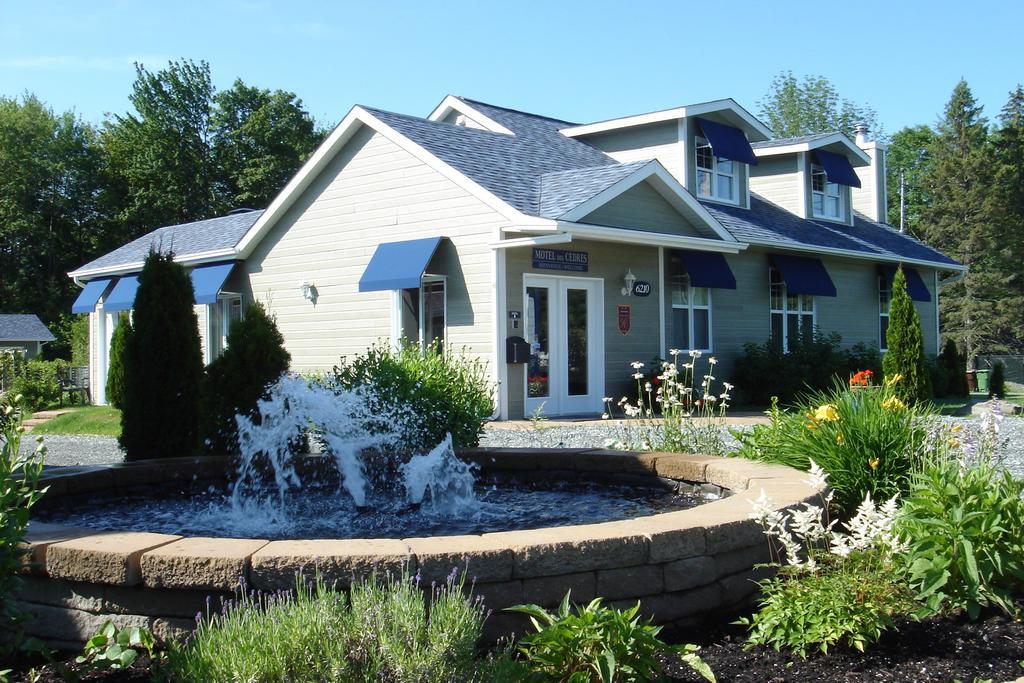 Motel Des Cedres Sherbrooke Exterior foto